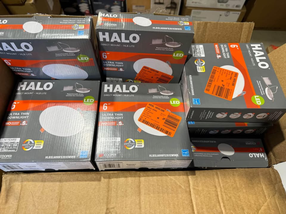 HALO HLBSL Series 6 in. Adjustable CCT Canless IC Rated Dimmable Indoor, Outdoor Integrated LED Recessed Light Kit