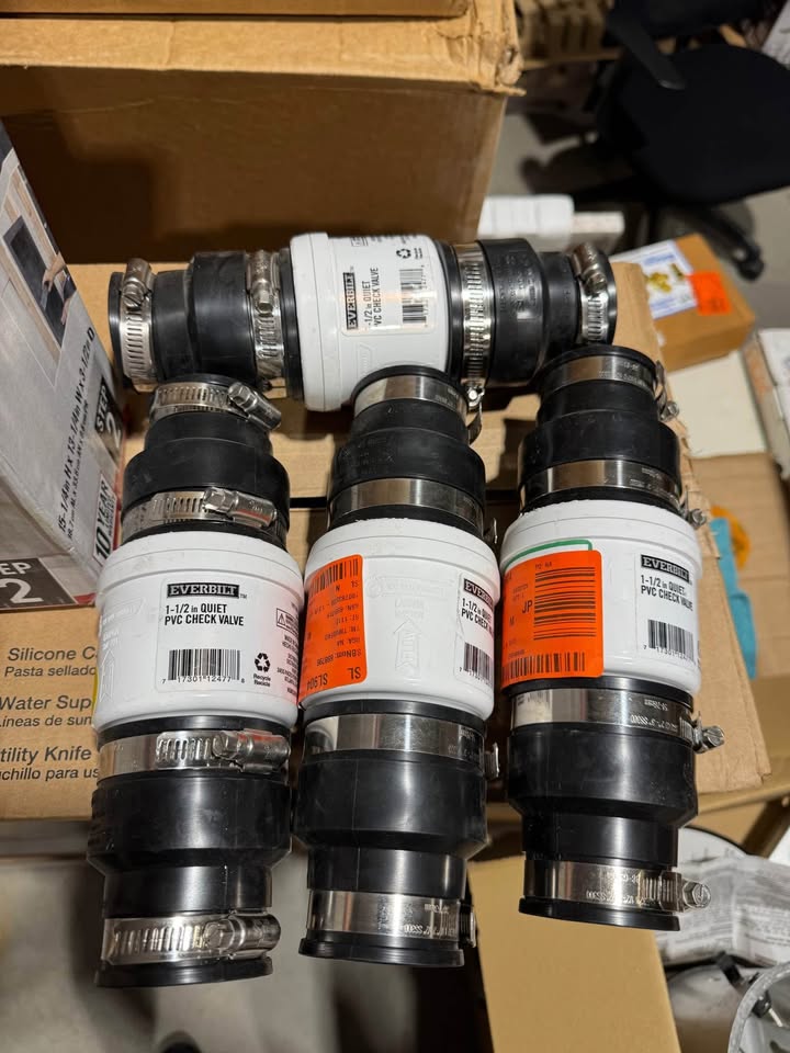 Everbilt 1.5 in. Quiet PVC Check Valve